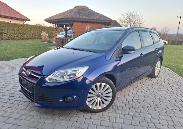 Ford Focus cena 26900 przebieg: 54000, rok produkcji 2014 z Mieroszów małe 92